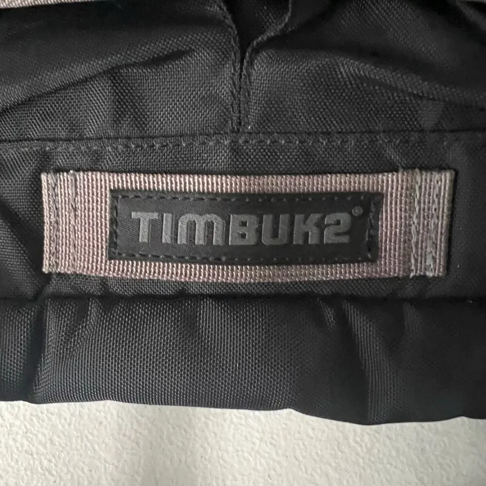 Timbuk2 Black Nylon Tablet Laptop Messenger Shoulder Crossbody Bag 13
